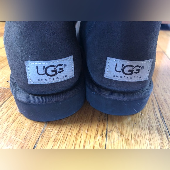 UGG Classic Tall Boots - Picture 4 of 8